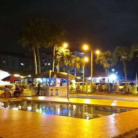 Green Town Hotel And Resort بورت ديكسون المظهر الخارجي الصورة