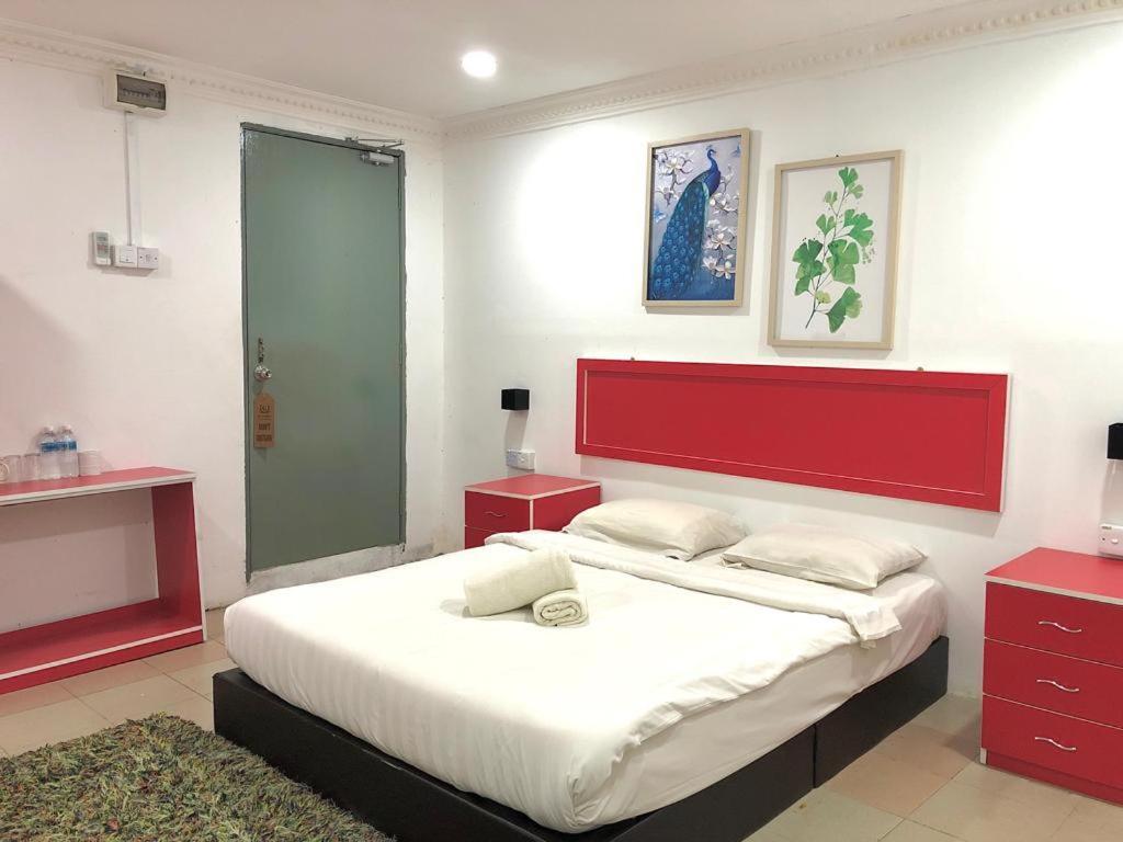Green Town Hotel And Resort بورت ديكسون المظهر الخارجي الصورة