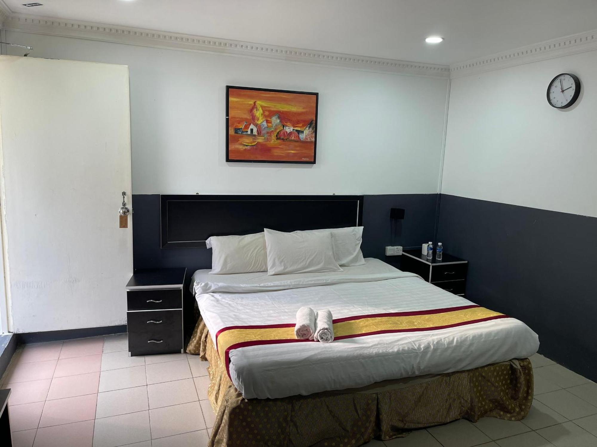Green Town Hotel And Resort بورت ديكسون المظهر الخارجي الصورة