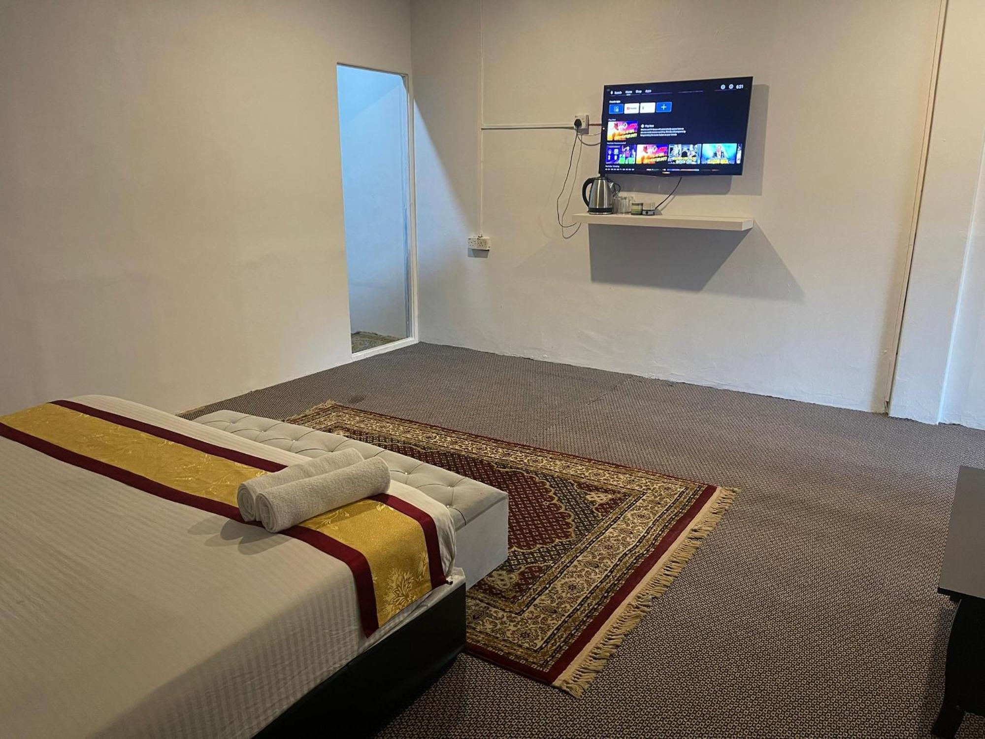 Green Town Hotel And Resort بورت ديكسون المظهر الخارجي الصورة